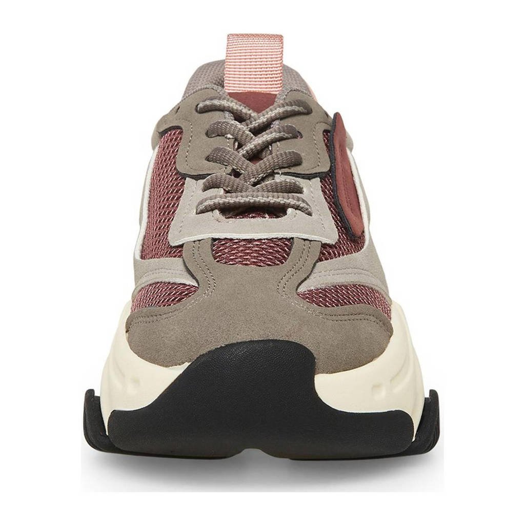 Steve Madden POSSESSION Dad Sneaker – Silver Accents