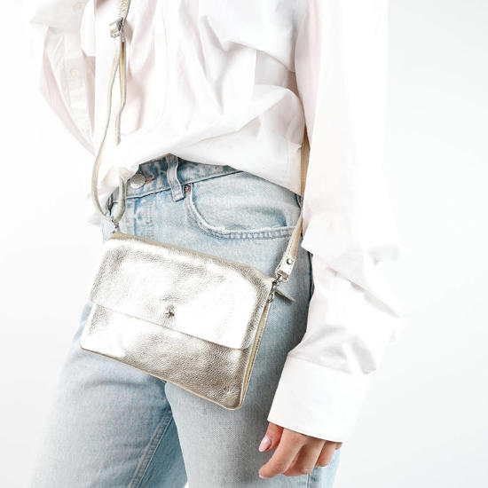 een touch of metallic met accessoires