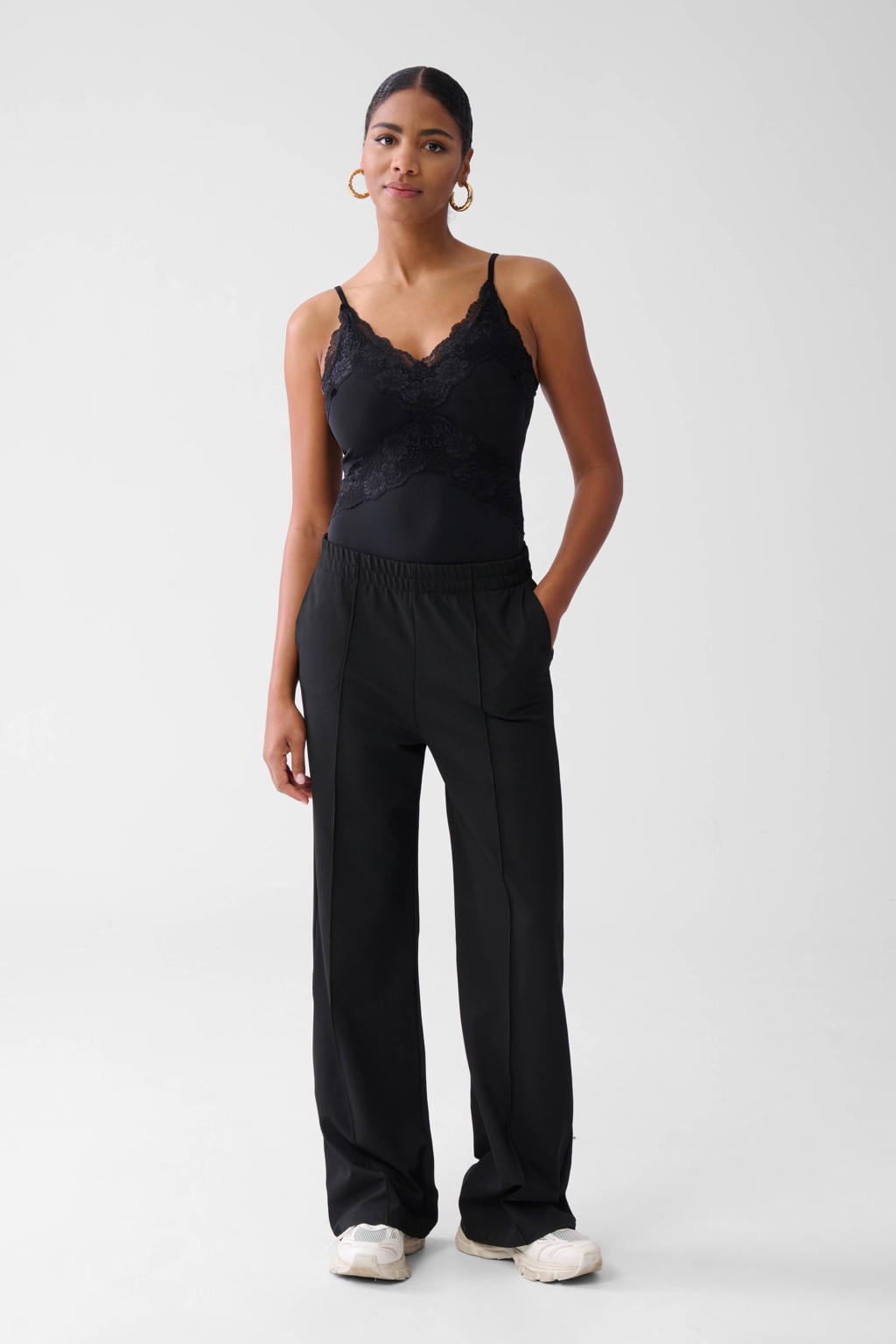 SHEKINI Dames body kanten bodysuit elegant buikweg body shaper sexy doorzichtig bovendeel V-hals kanten body mouwloos tanktop shaping bodyshape, wit, S SHEKINI Dames body kanten bodysuit elegant buikweg body shaper sexy doorzichtig bovendeel V-hals kanten body mouwloos tanktop shaping bodyshape, wit, S