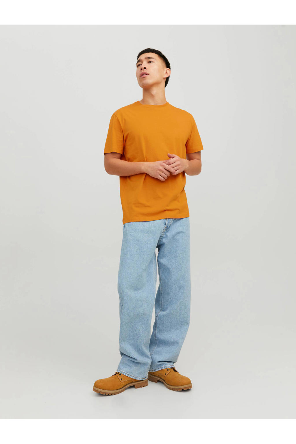 JACK & JONES ESSENTIALS regular fit T-shirt JJEORGANIC desert sun