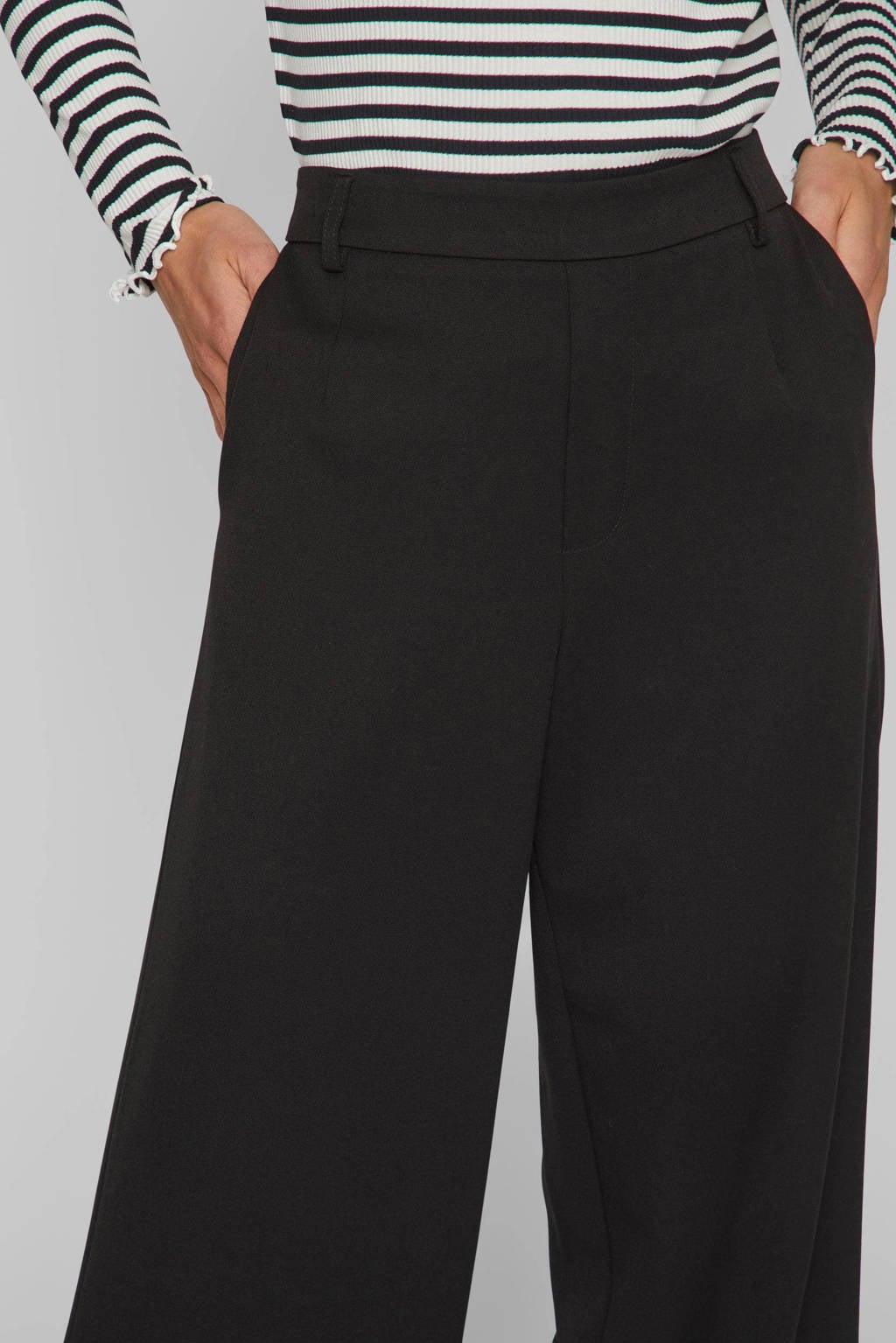 VILA Wide Leg Hose 'VIVARONE' in Mint | ABOUT YOU