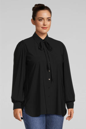 blouse van travelstof zwart
