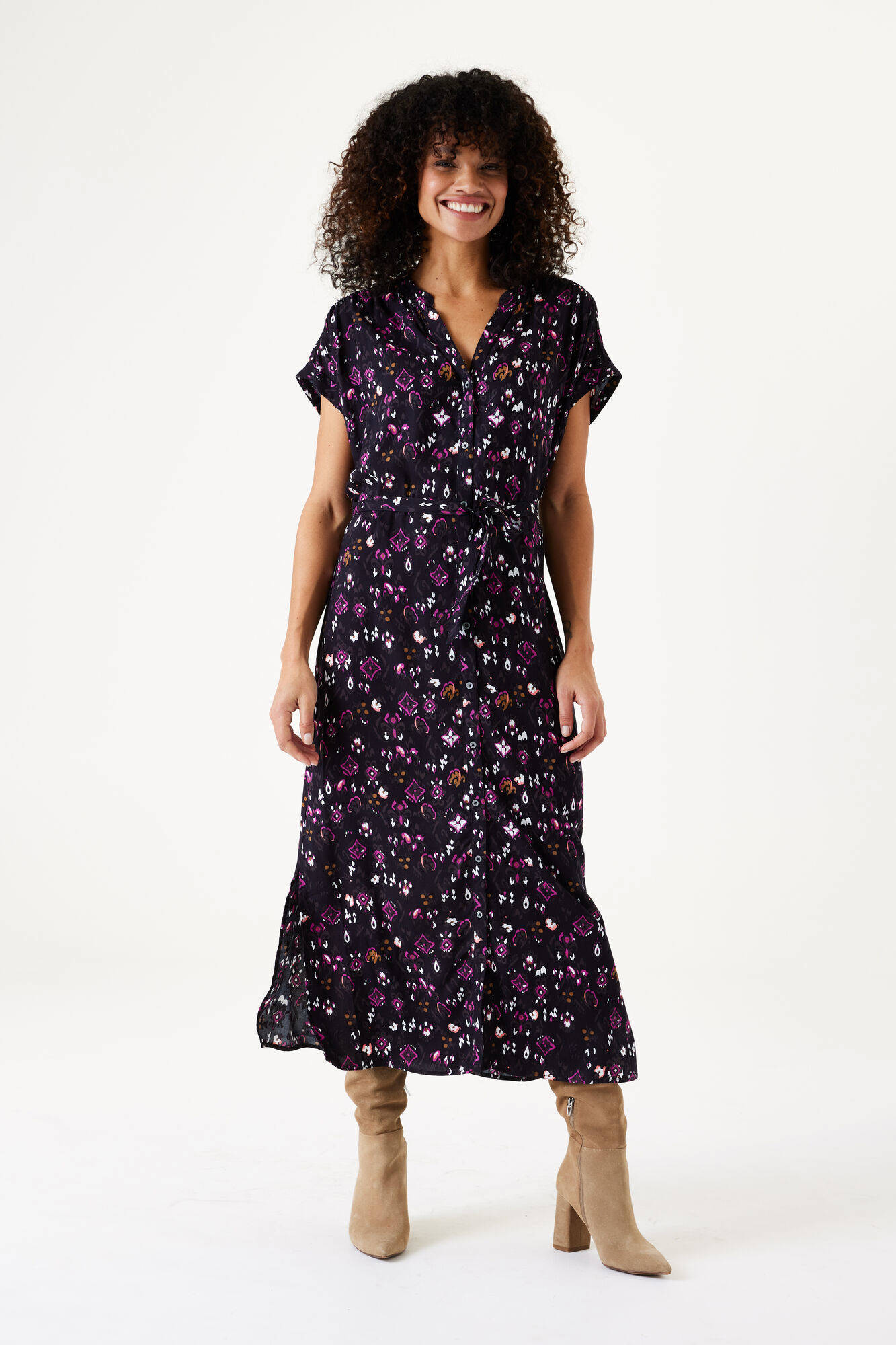 jurk met all over print zwart fuchsia wit