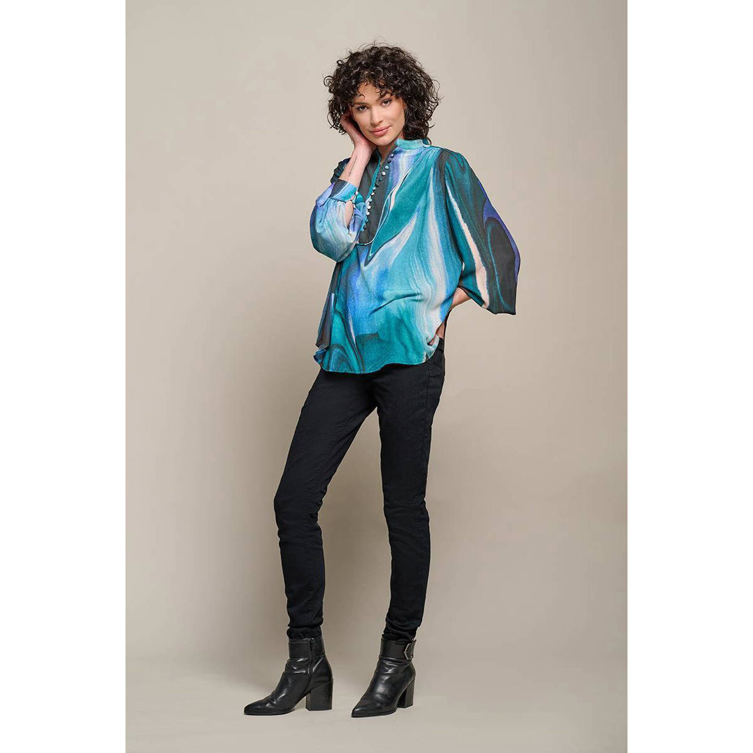 Mart Visser blousetop Simona met all over print en plooien blau ecru paars