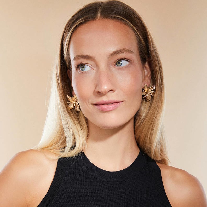 Klem Oorbellen -blauwe -bloem- Zilverkleur- Kinderen- Geen Gaatje Charme Bijoux Klem Oorbellen -blauwe -bloem- Zilverkleur- Kinderen- Geen Gaatje Charme Bijoux