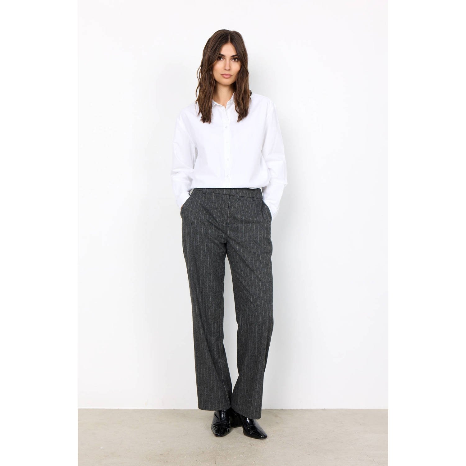 Soyaconcept gestreepte straight fit pantalon VICTORIA grijs