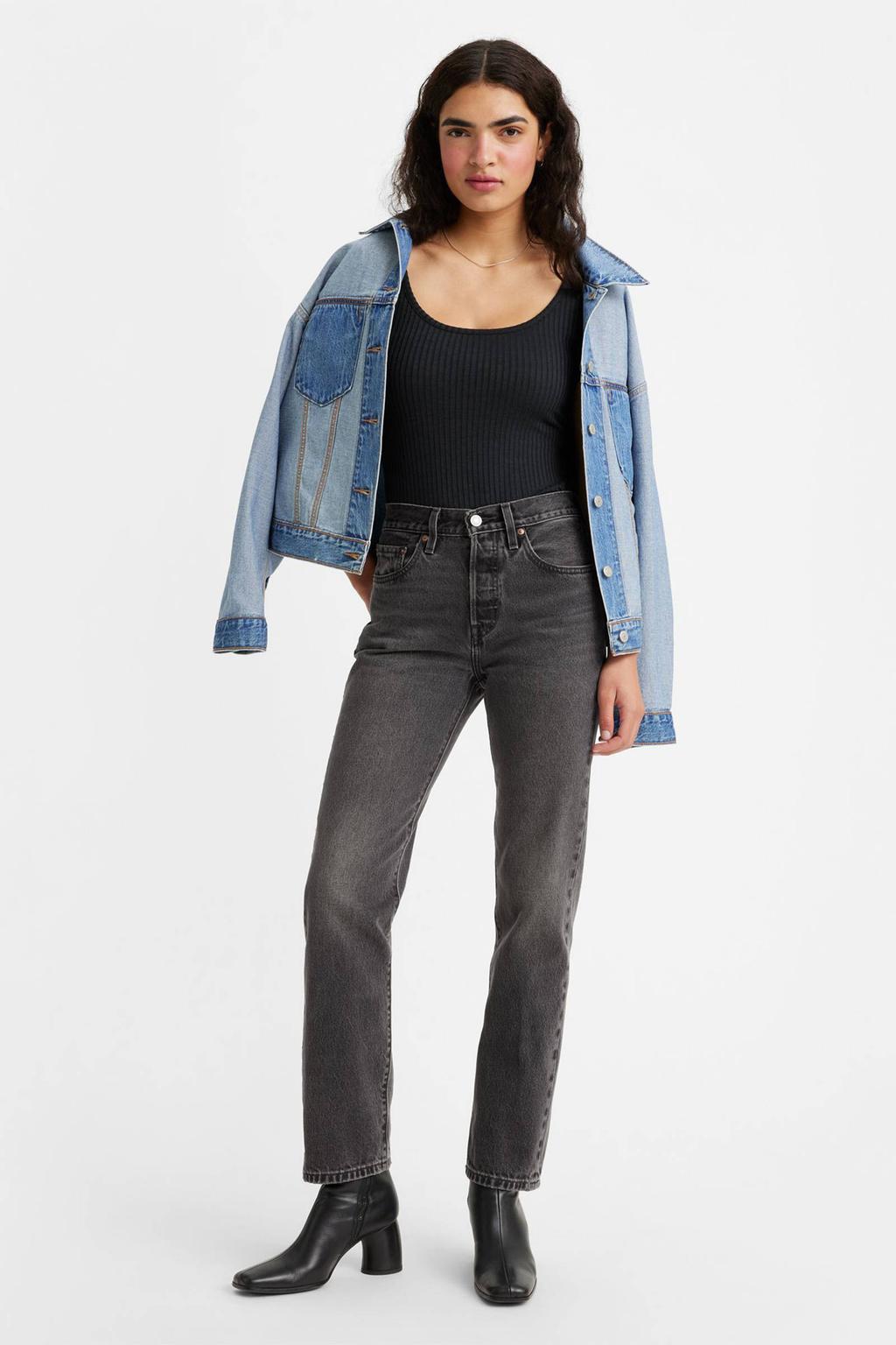 Black denim dames Levi's 90's straight leg jeans black van denim met rits- en drukknoopsluiting en effen