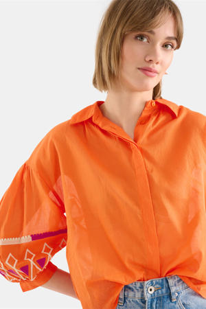blouse met borduursels oranje