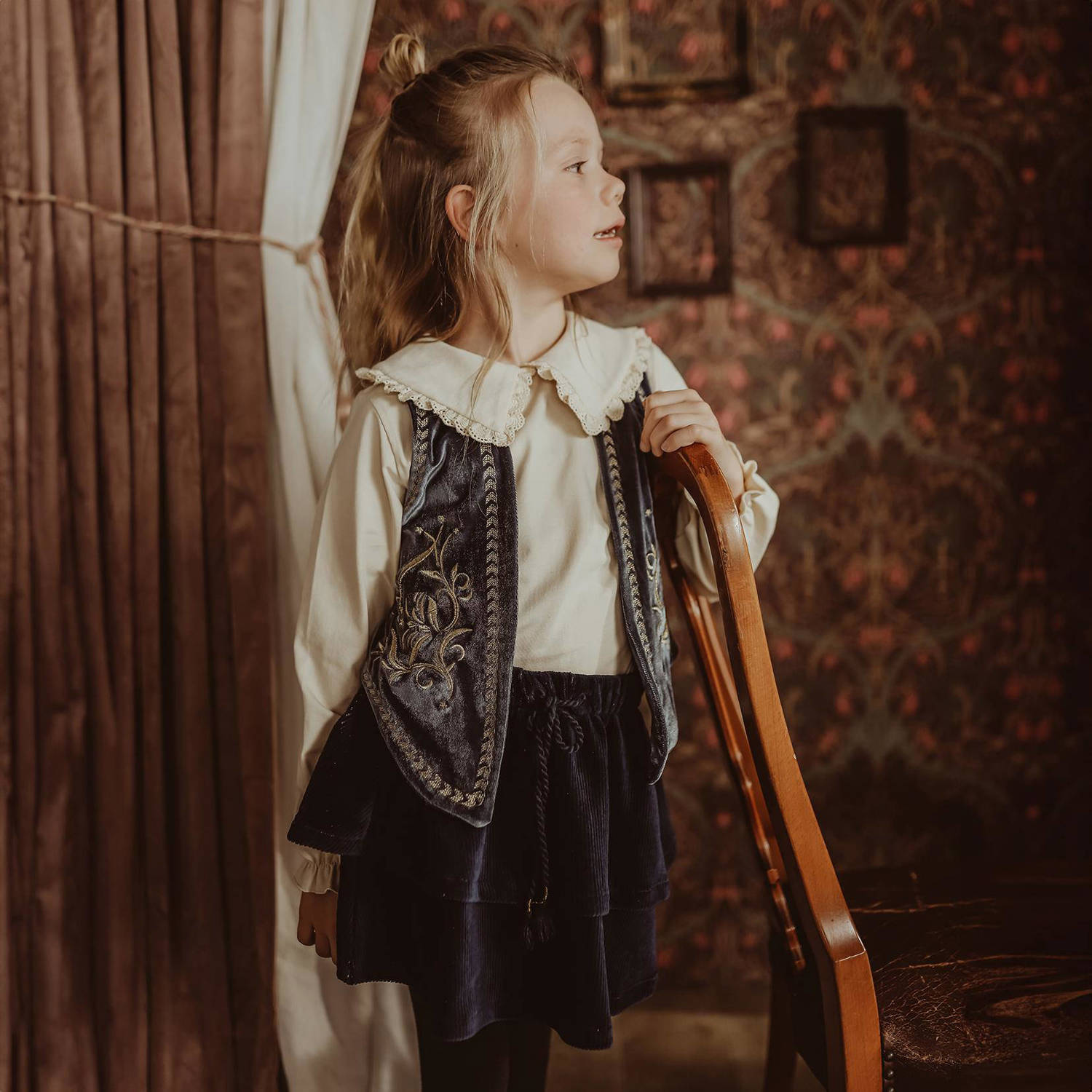 Your Wishes gilet Hanoi met printopdruk en borduursels blauw goud