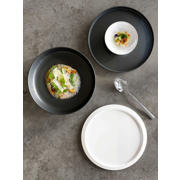 thumbnail: Villeroy & Boch Serviesset La Boule - Zwart / Wit 7-delig / 2 personen - 2x kom, 2x schaal, 2x universeel bord, 1x serveerschaal