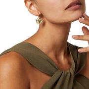 thumbnail: Kurt Geiger oorbellen Eye Huggie met strass goudlkeurig