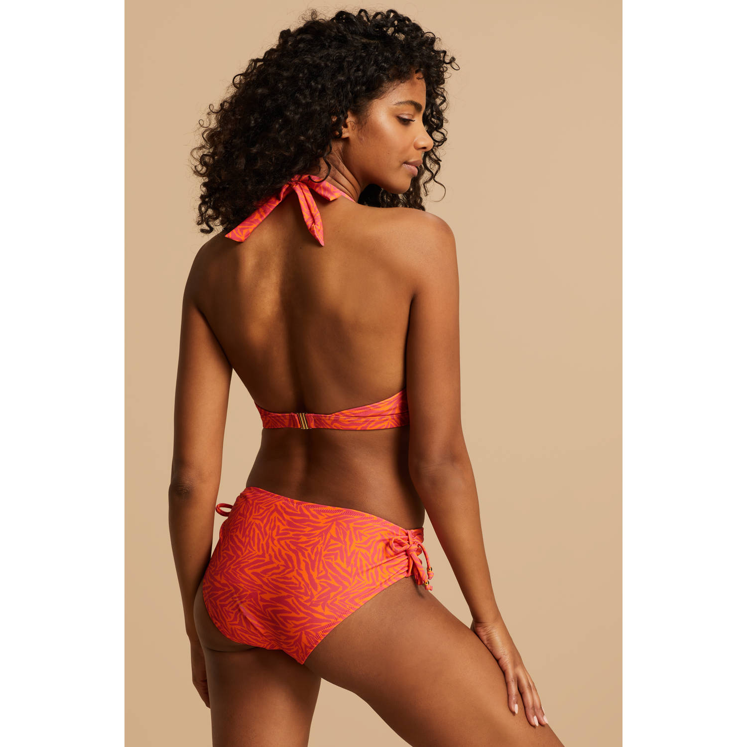 BEACHWAVE voorgevormde halter bikinitop oranje roze