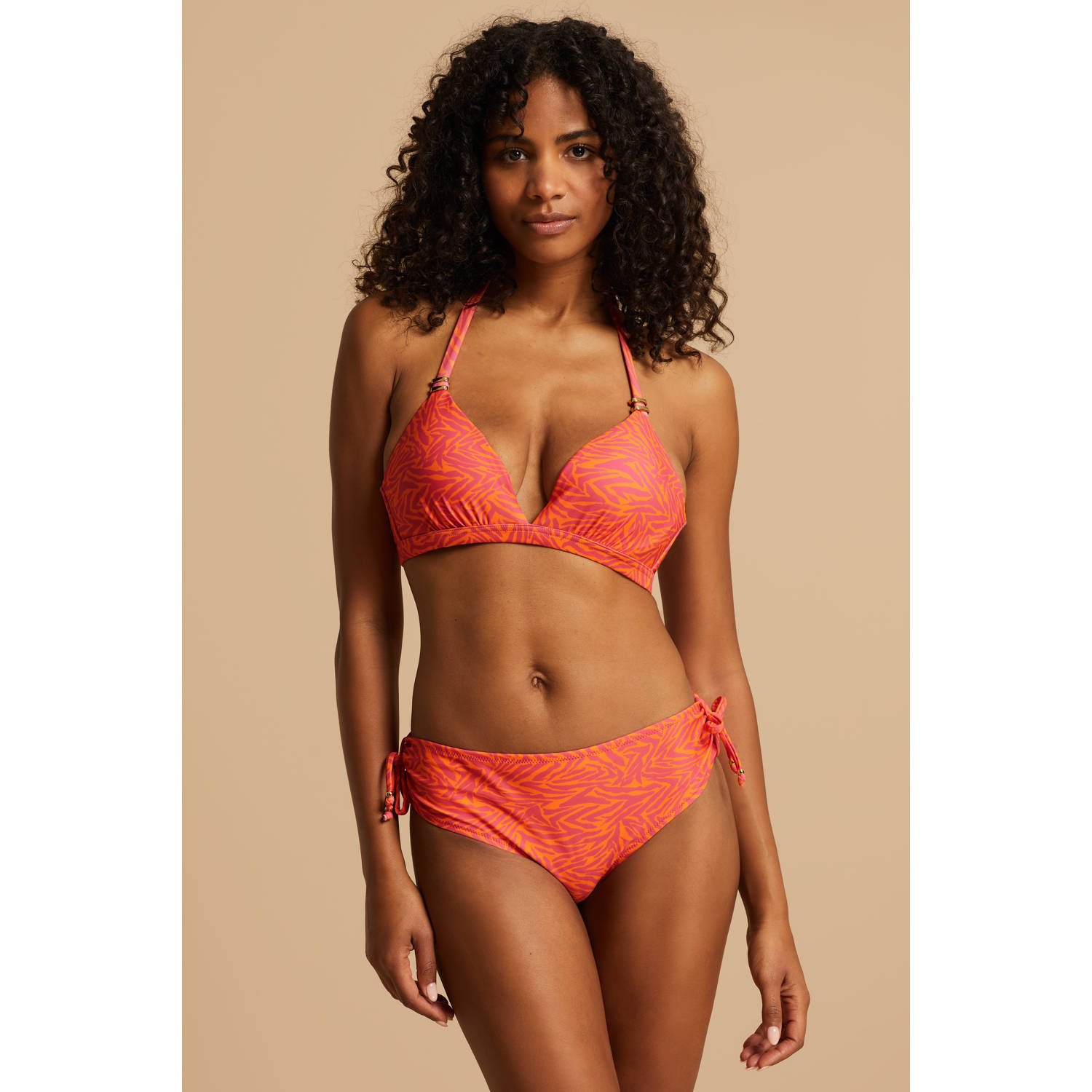 BEACHWAVE voorgevormde halter bikinitop oranje roze