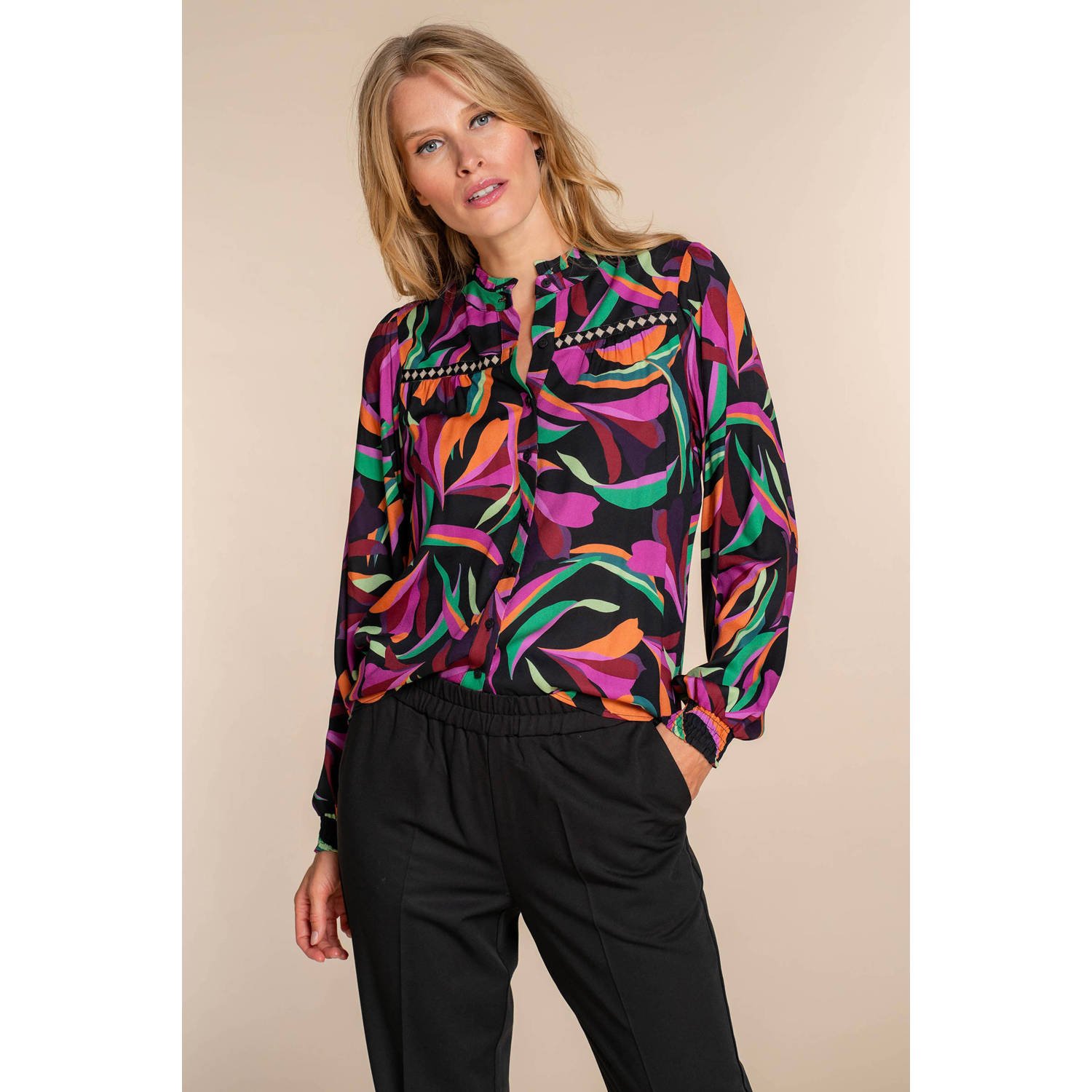 Geisha blouse met all over print zwart violet oranje