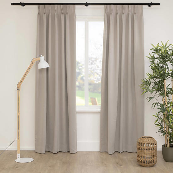 beige verduisterende gordijnen