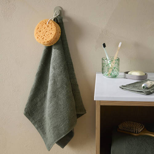 Wehkamp NOUS Living handdoek donkergroen (100x50 cm) aanbieding