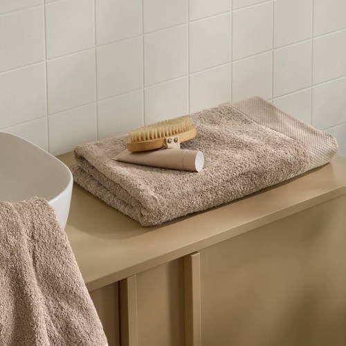 Wehkamp NOUS Living handdoek taupe (140x70 cm) aanbieding