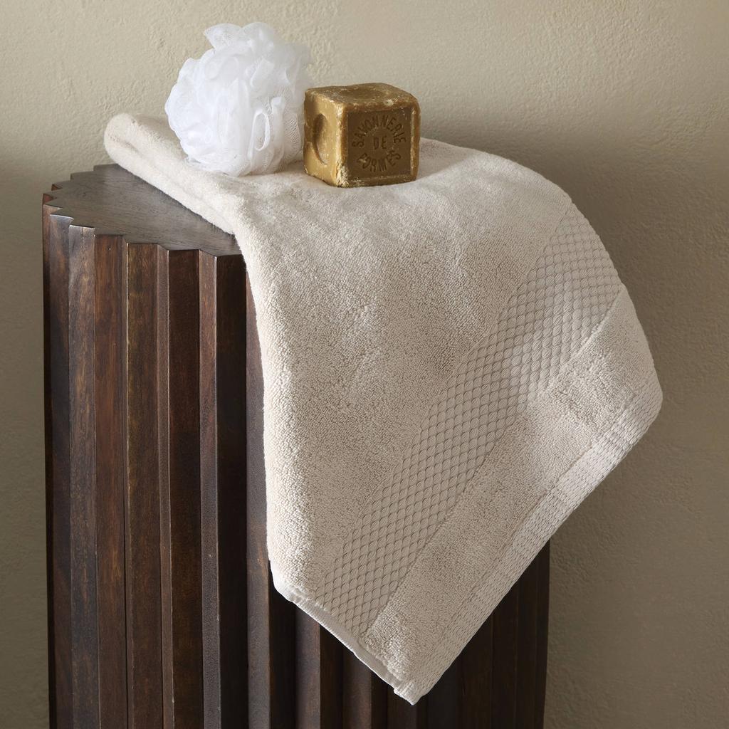 Studio LIVIT Wellness handdoek (100x50 cm)