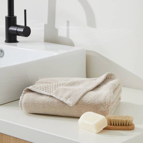 Wehkamp Studio LIVIT Wellness handdoek (100x50 cm) aanbieding