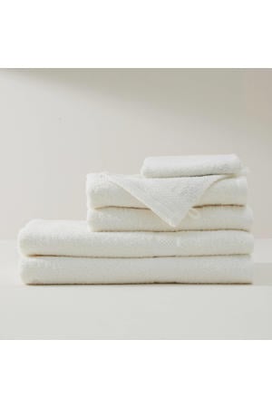 handdoek basic off white (140x70 cm)