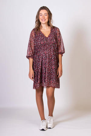 semi-transparante zwangerschapsjurk met all over print rood/zwart/wit