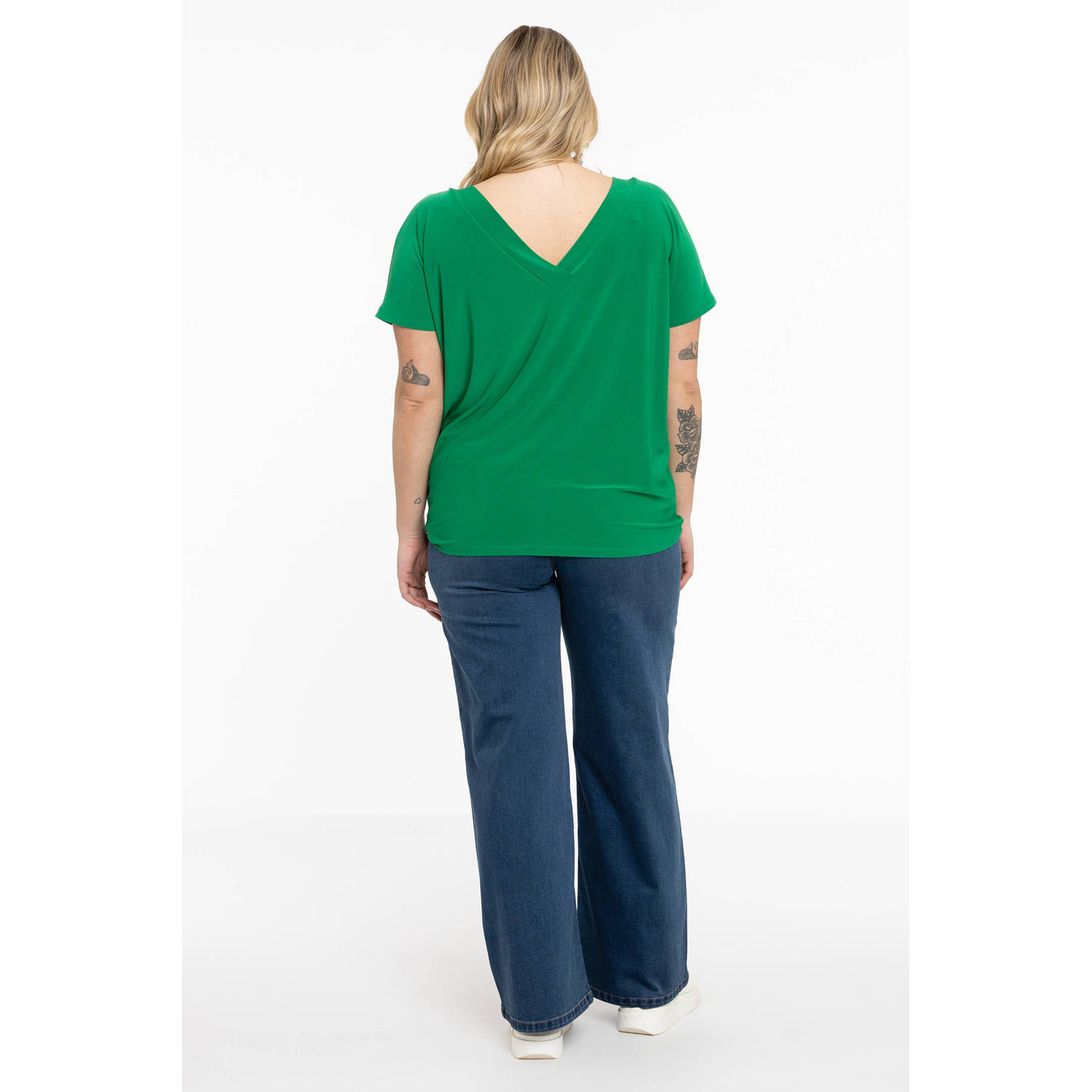 YOEK T-shirt DOLCE van travelstof groen