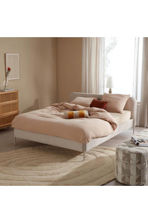 bed Isto (140x200 cm)