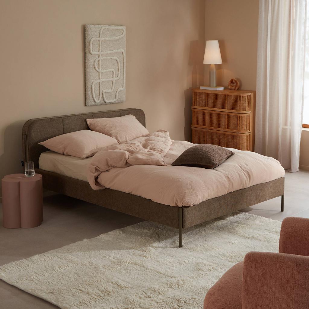 NOUS Living bed Isto (180x200 cm)