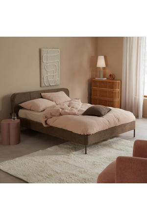 bed Isto (180x200 cm)