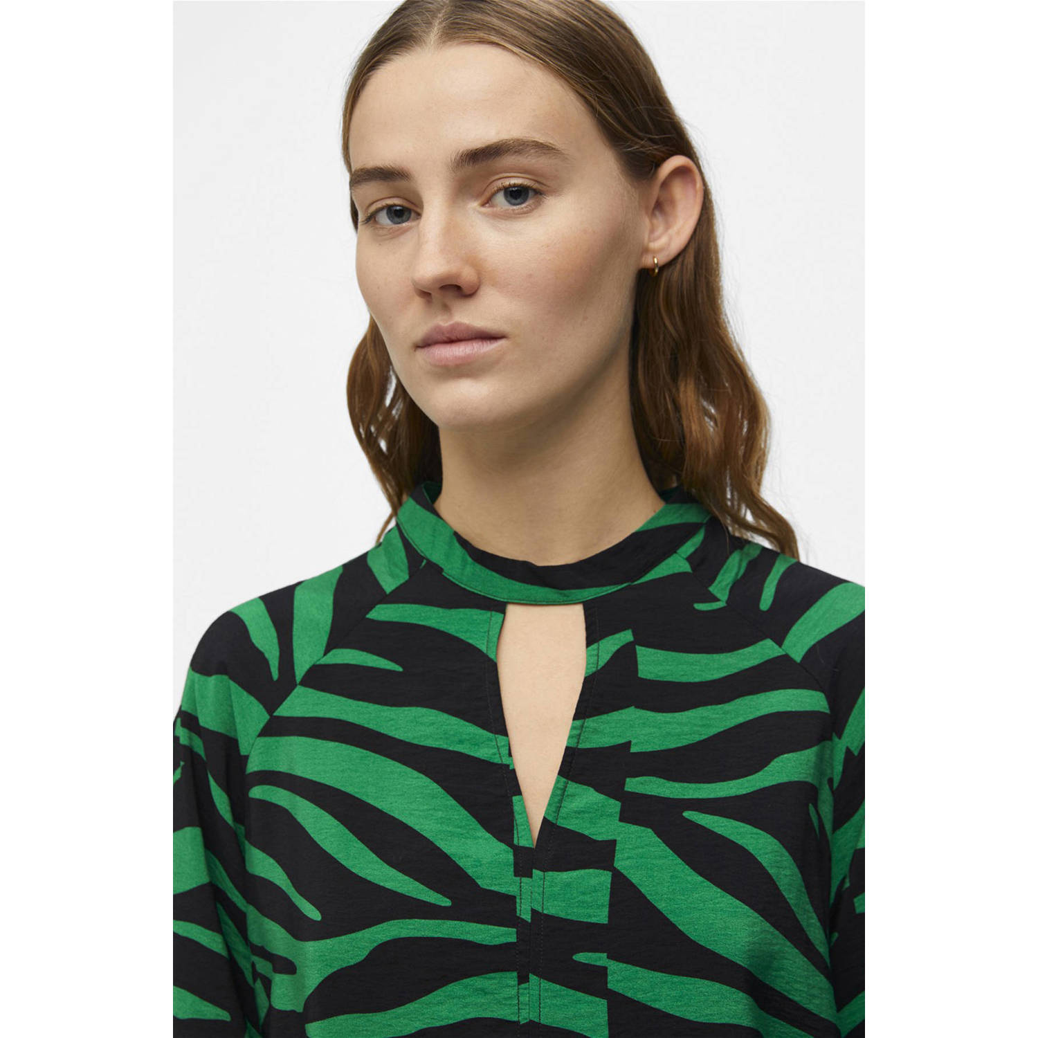 OBJECT top OBJCIRA met zebraprint en open detail groen zwart