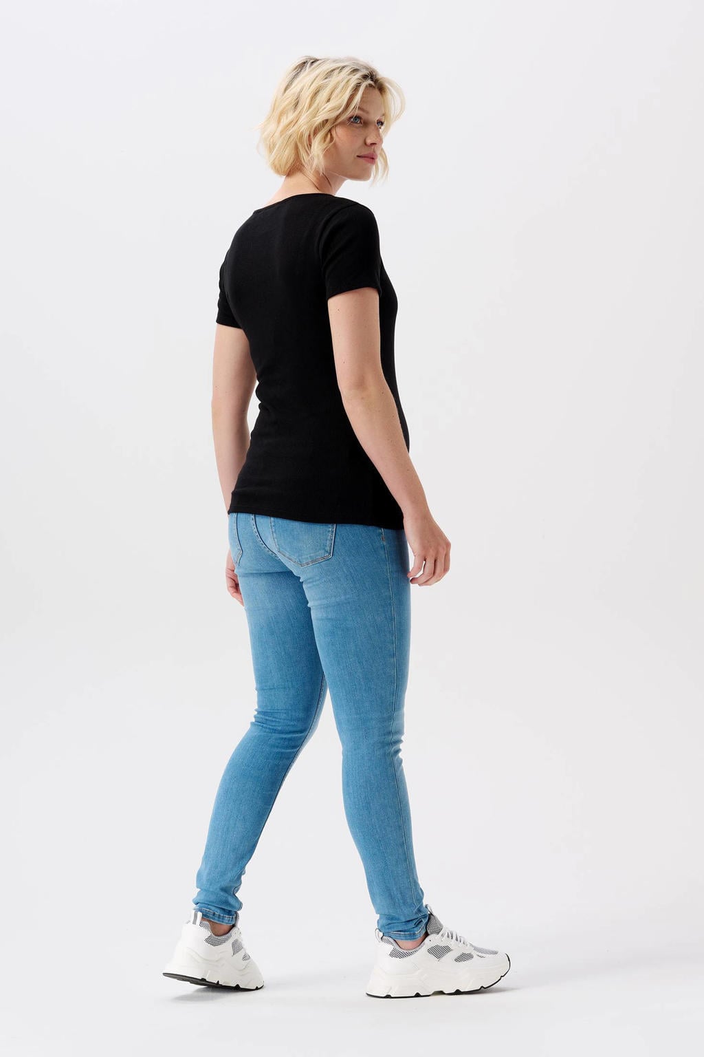 Zwarte dames Noppies ribgebreid zwangerschapsshirt Sanson van duurzaam stretchkatoen met korte mouwen en V-hals