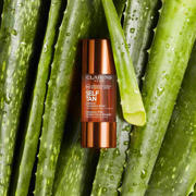 thumbnail: Clarins Self Tan Radiance-Plus Golden Glow Booster Face - 15 ml