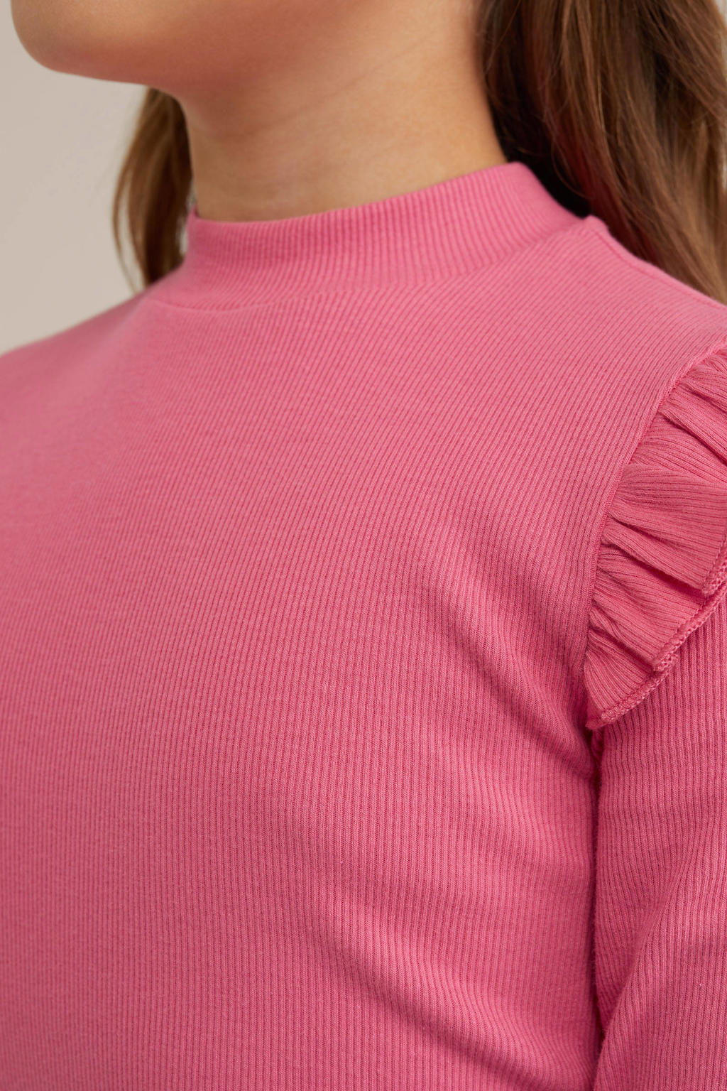 Roze meisjes WE Fashion longsleeve van stretchkatoen met effen, lange mouwen, ronde hals en ruches