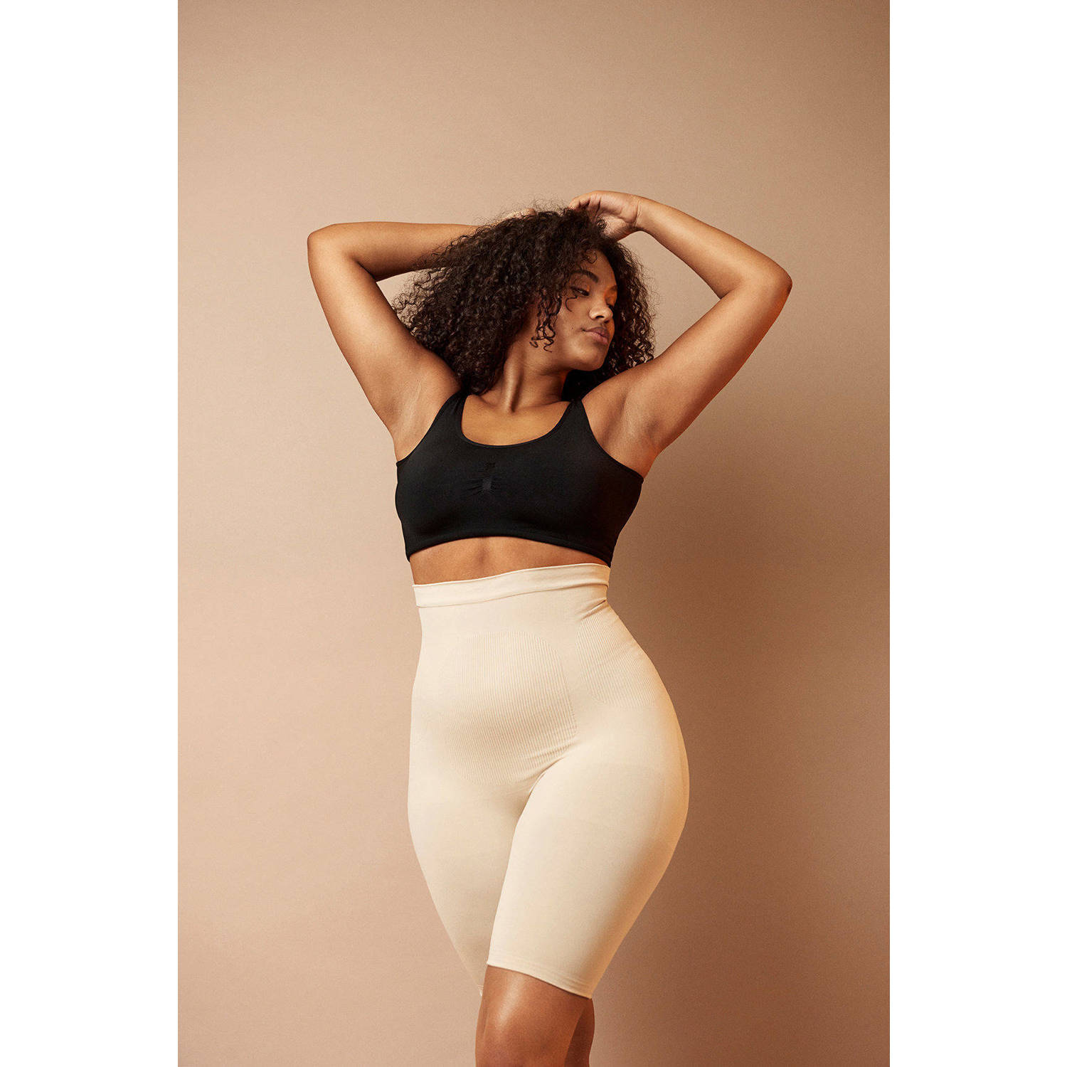Zizzi high waist corrigerende short lichtbeige