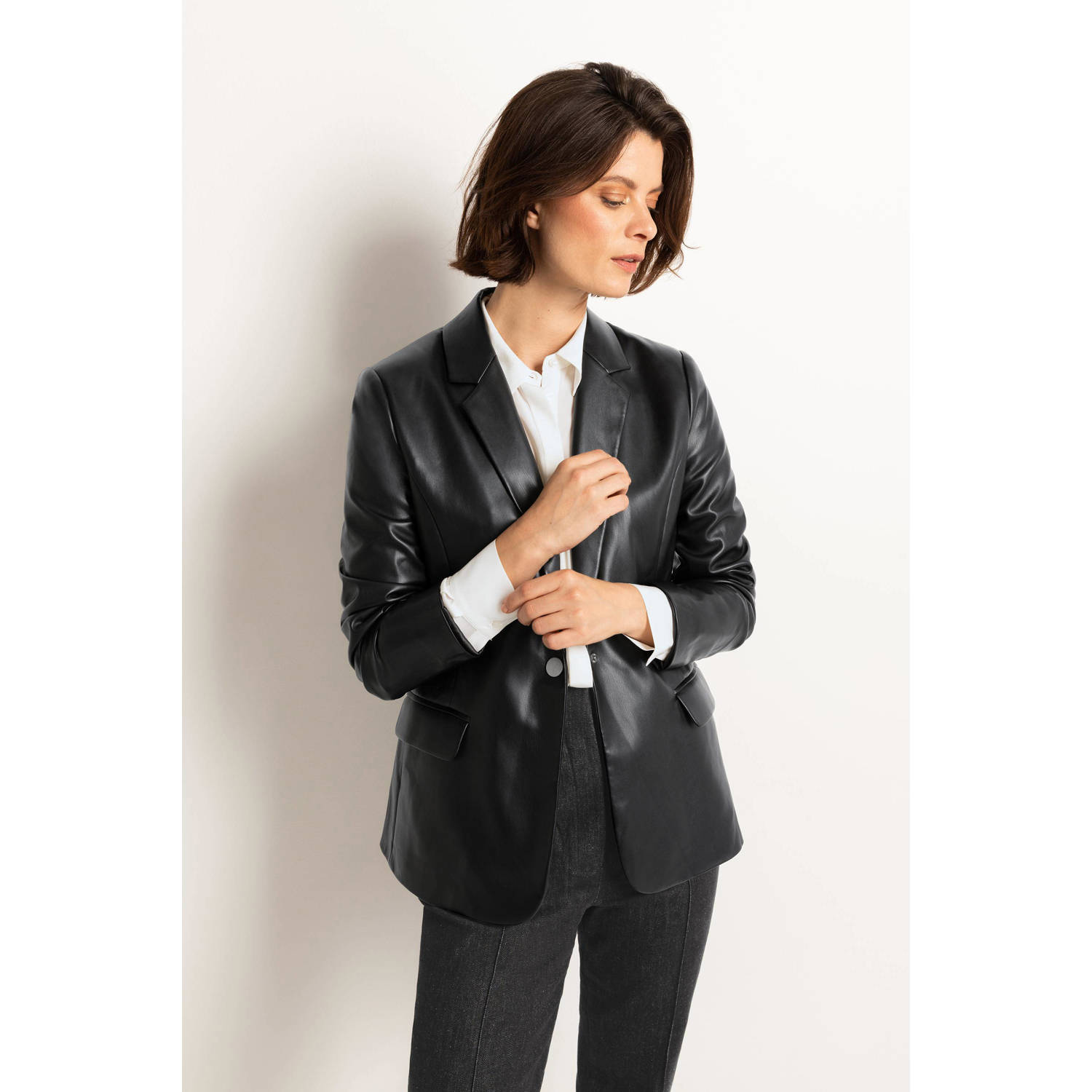 Claudia Sträter imitatieleren getailleerde blazer zwart