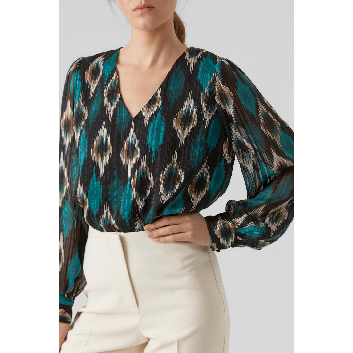 VERO MODA semi-transparante top VMEDNA met all over print en textuur zwart turquoise