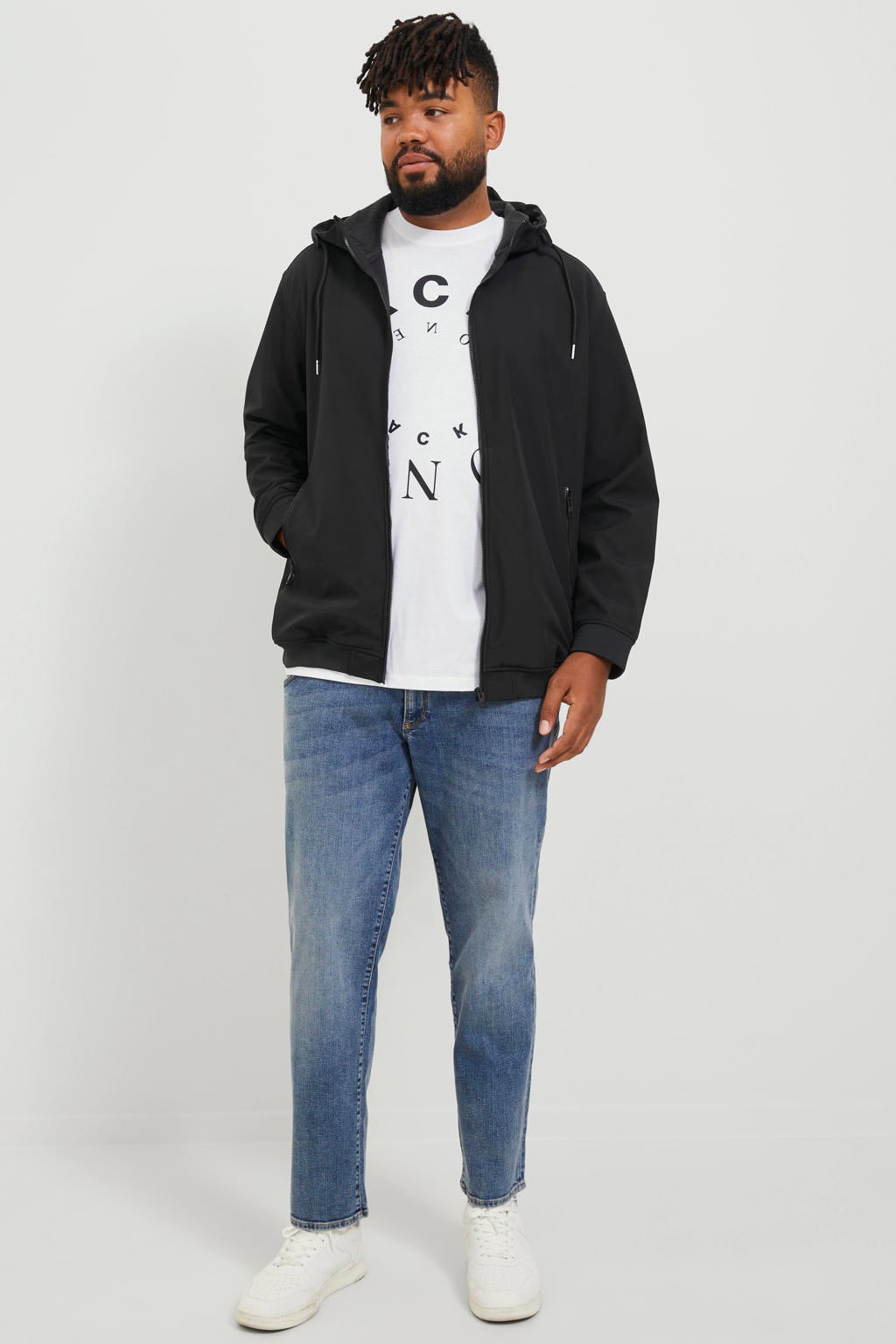 Zwarte heren JACK & JONES PLUS SIZE softshell jas Plus Size van polyester met effen, lange mouwen, capuchon, ritssluiting en geribde boorden