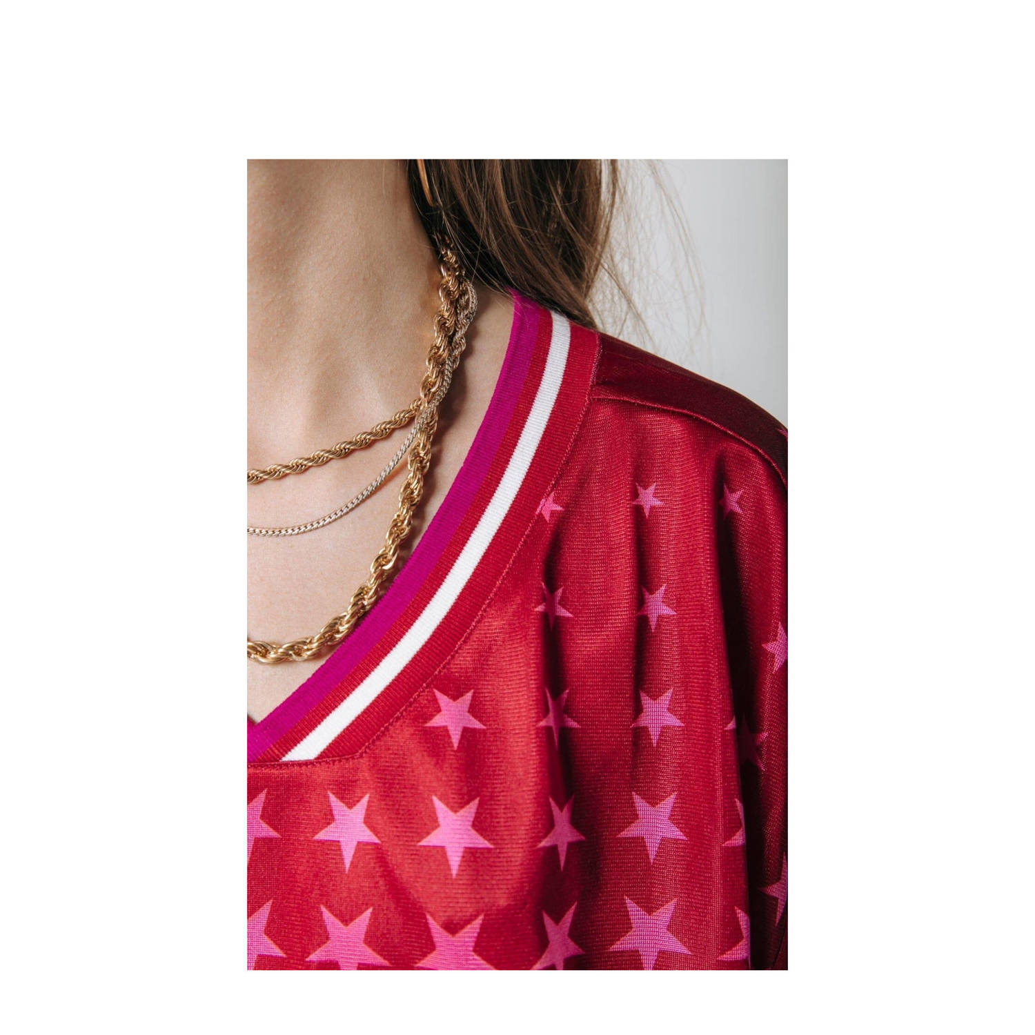 Colourful Rebel T-shirt Tayla met sterren rood roze