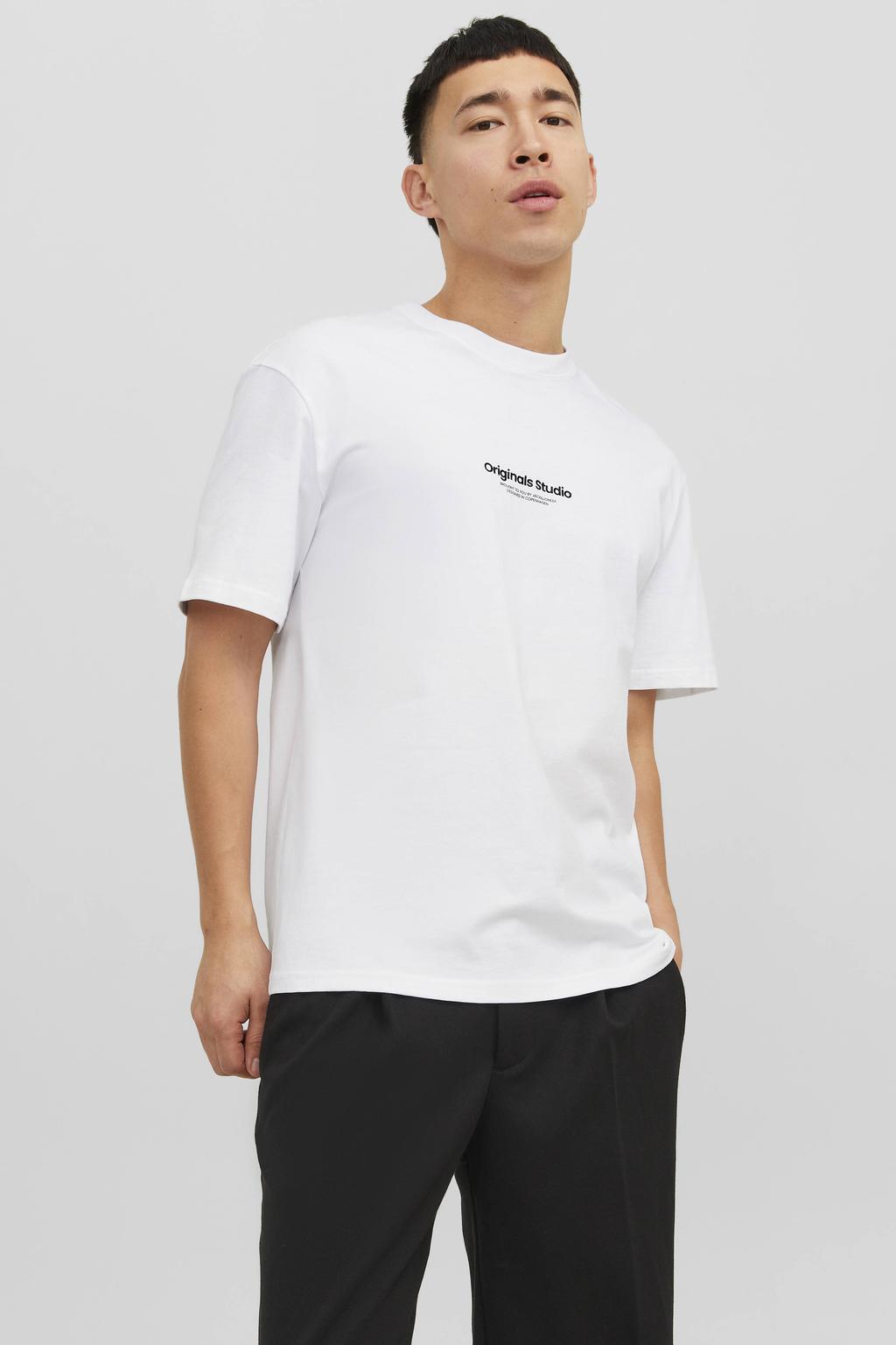 Witte heren JACK & JONES ORIGINALS regular T-shirt van katoen met printopdruk, korte mouwen en ronde hals