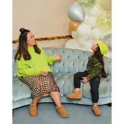 thumbnail: UGG Classic Ultra Mini Schoolkind suède enkelboots camel