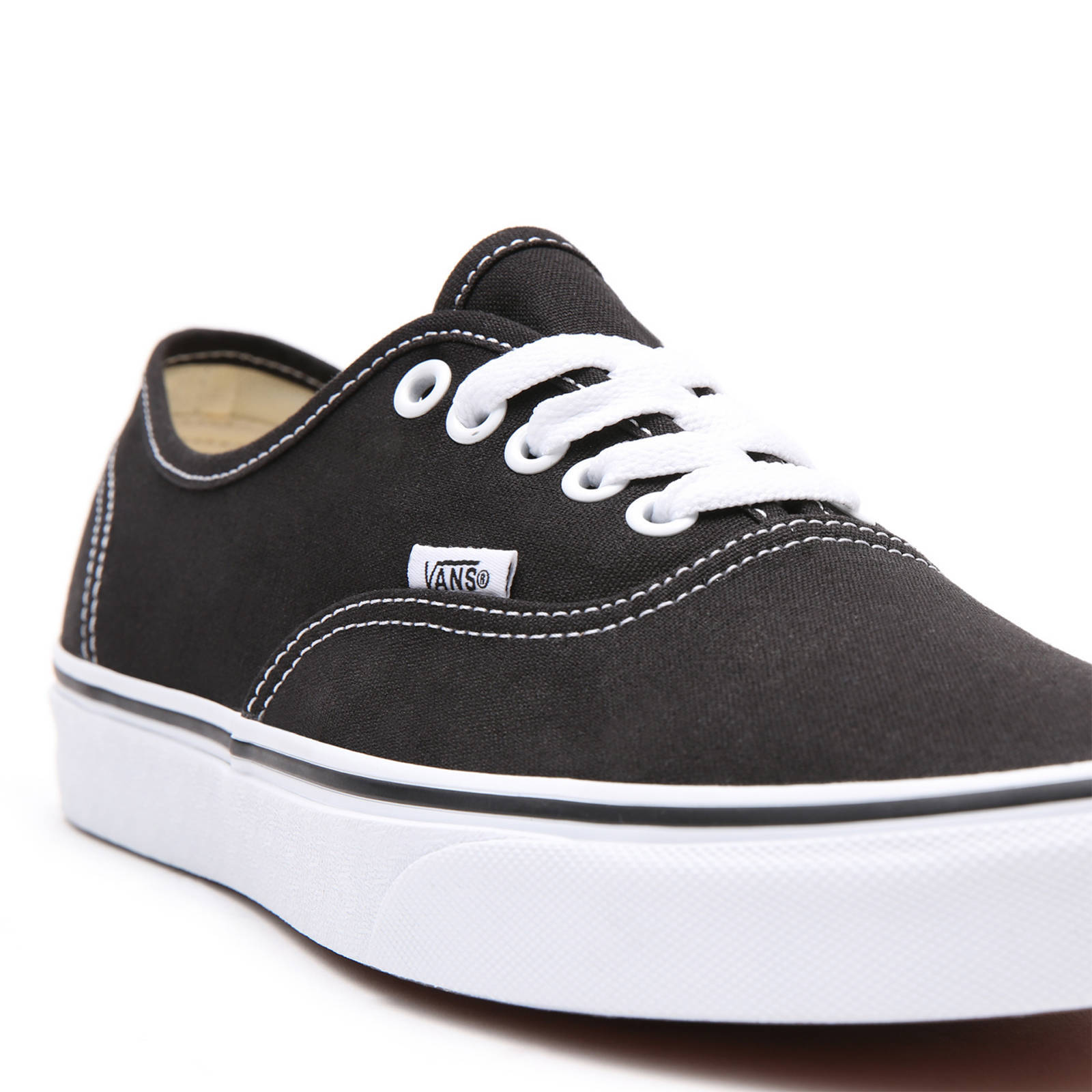 Vans unisex best sale authentic sneakers