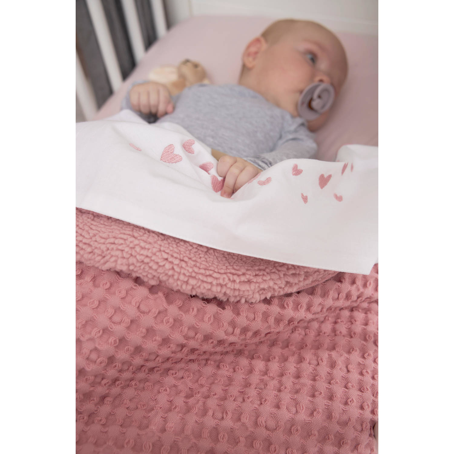 Meyco baby ledikantdeken wafel teddy old pink