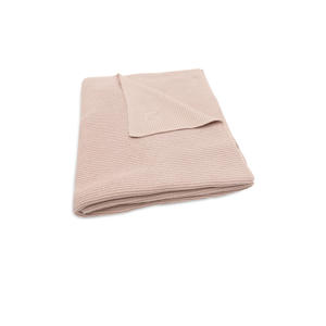 baby ledikantdeken 100x150cm Basic Knit - Wild Rose