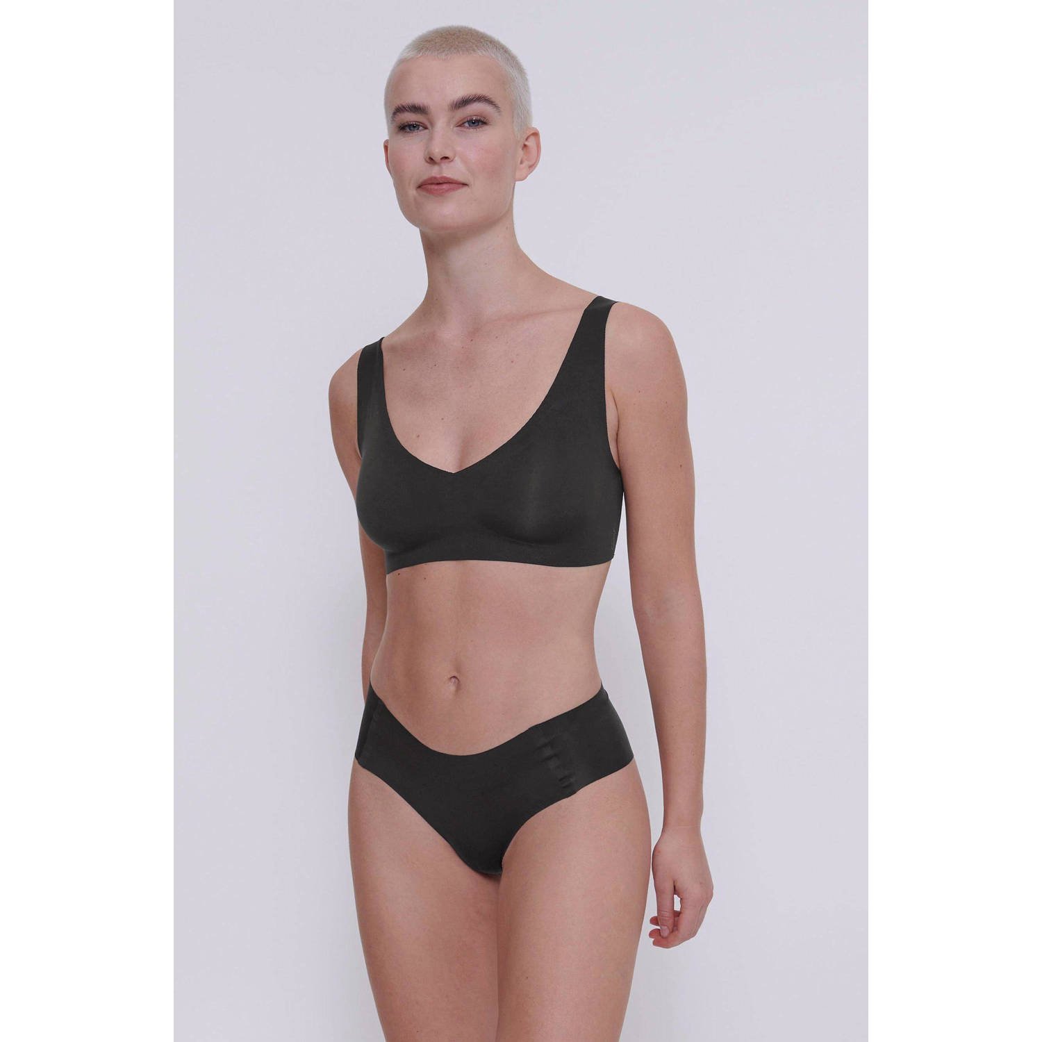 Sloggi Bralette met haakjessluiting model 'ZERO FEEL 2.0' 