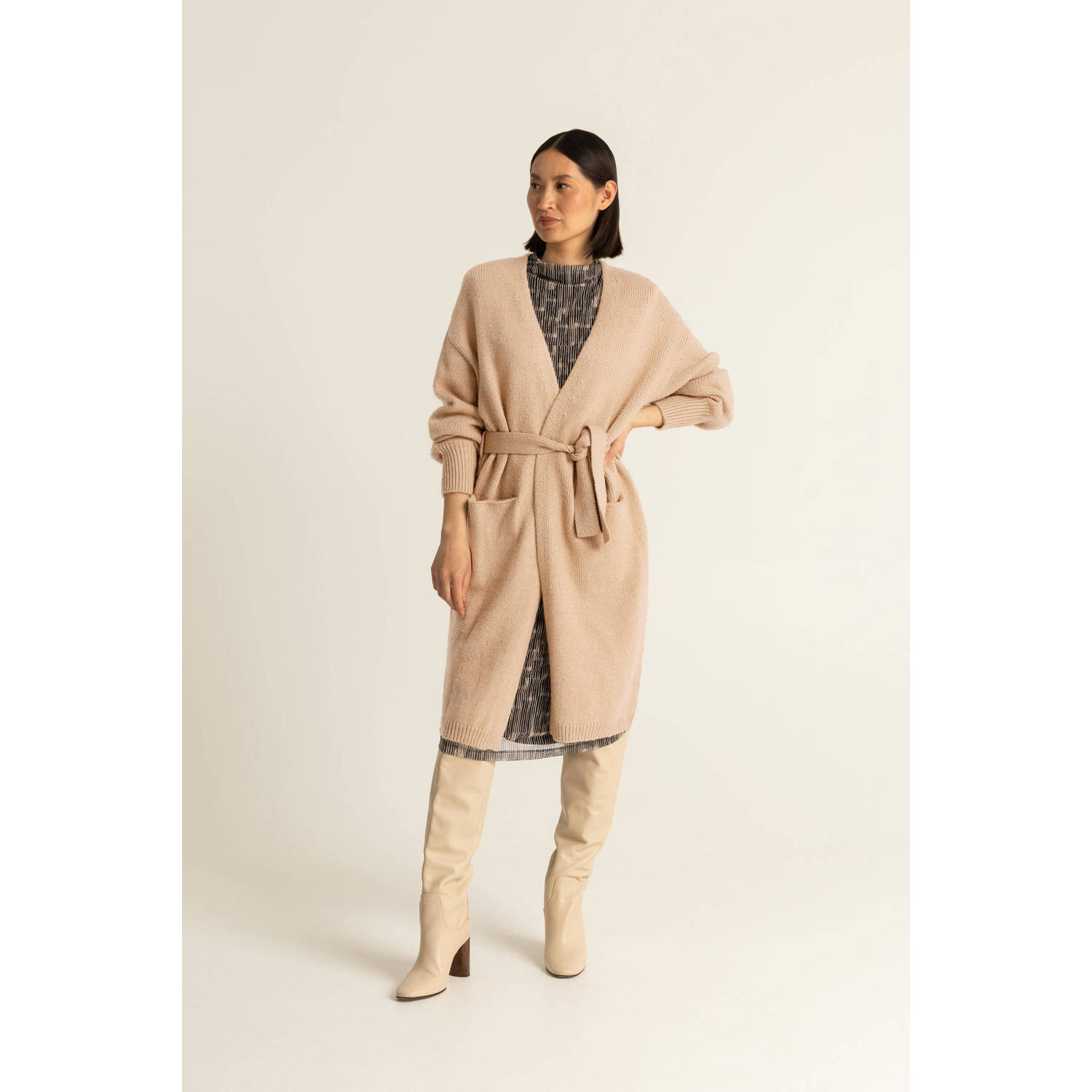 Expresso gebreid vest met ceintuur beige