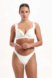 thumbnail: Beachlife voorgevormde broderie anglaise beugel bikinitop met ruches wit