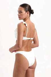 thumbnail: Beachlife voorgevormde broderie anglaise beugel bikinitop met ruches wit