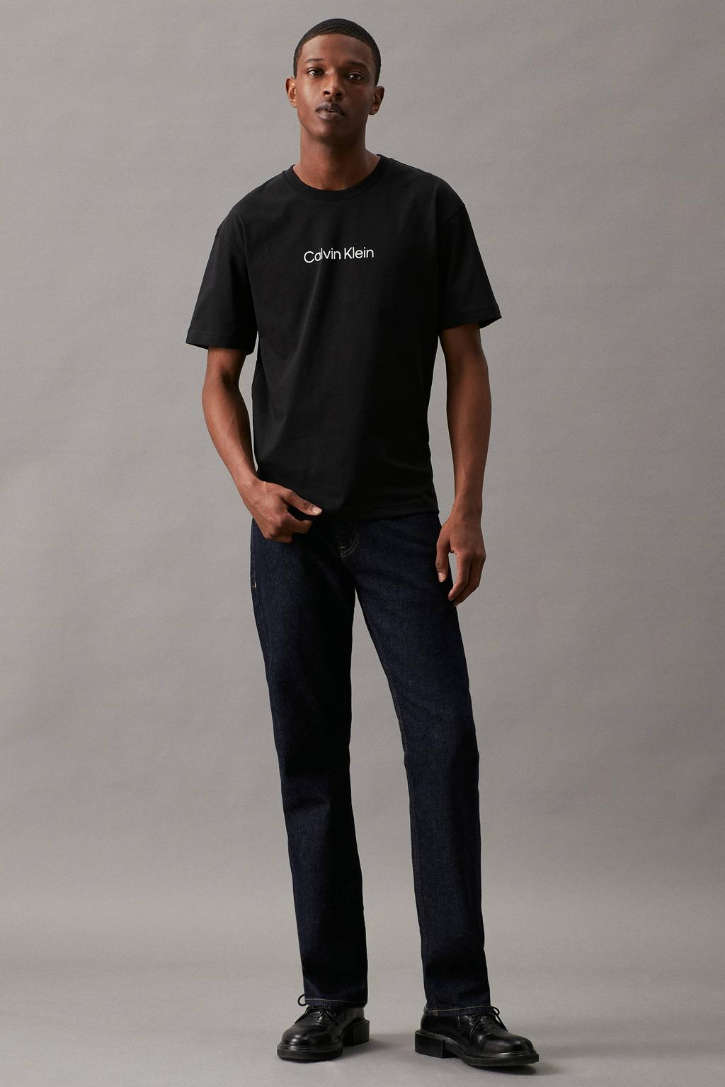 Calvin Klein regular fit T-shirt van katoen ck black