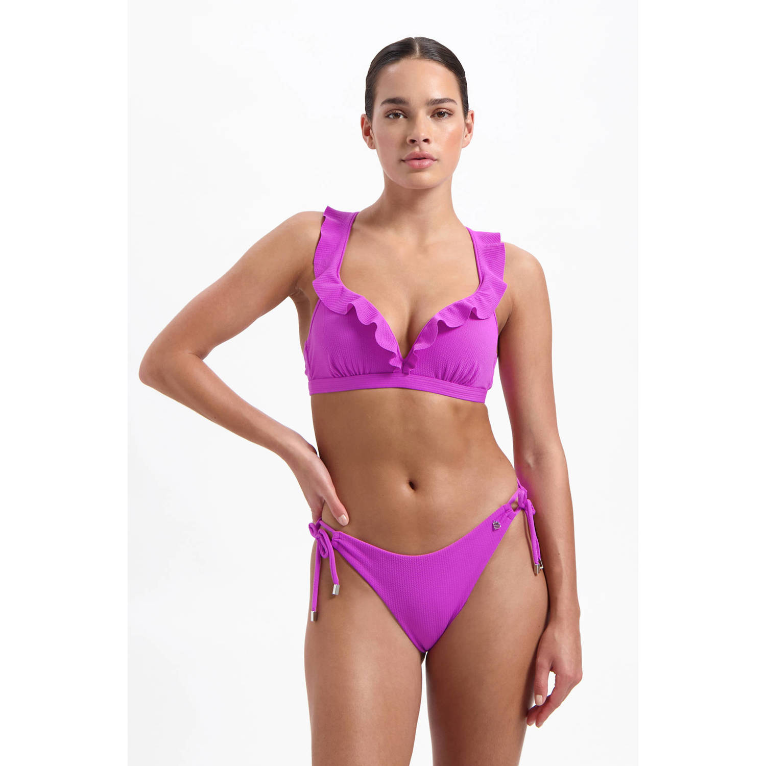 Beachlife voorgevormde beugel bikinitop met ribstructuur en ruches paars