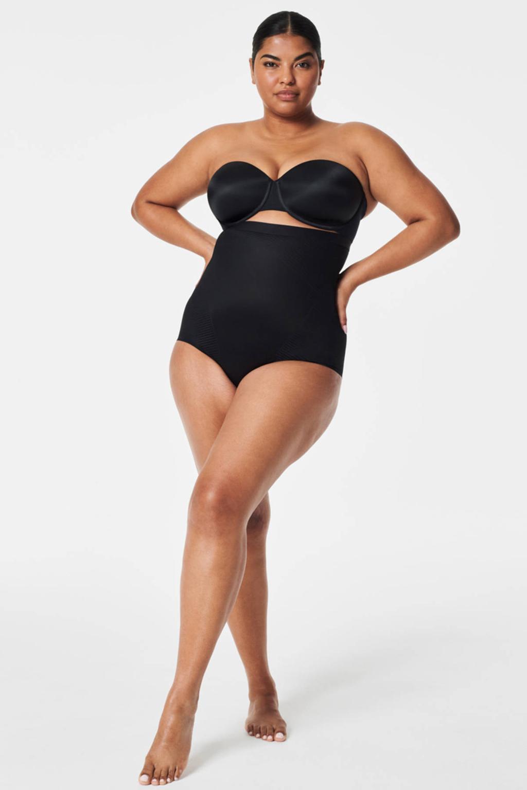 SPANXshape™ Invisible high waist medium corrigerende slip zwart